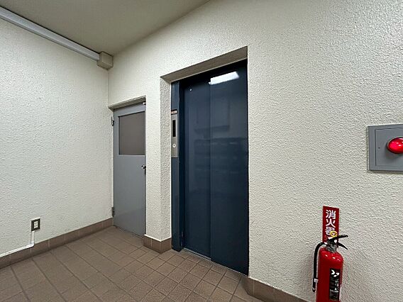 エレベーター完...