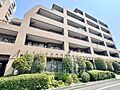 忙しく過ぎゆく...
