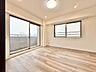 リビング/ダイニング：落ち着いた雰囲気に包まれて、伸びやかな空間。