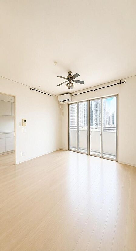 「空間が織り成すひとつ先の住み心地」を演出します。