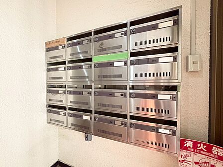 郵便受けも、きちんと管理されています。