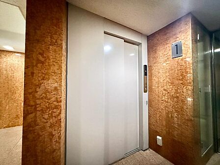 エレベーター完備のため荷物が多くなっても安心。