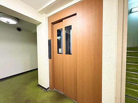 エレベーター完備のため荷物が多くなっても安心。