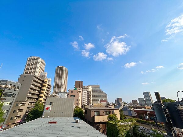バルコニーを拡大表示