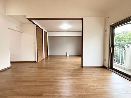 充実した生活は伸びやかな居室空間から始まります。