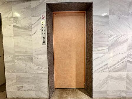 エレベーター完備のため荷物が多くなっても安心。