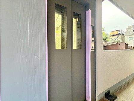 エレベーター完備のため荷物が多くなっても安心。
