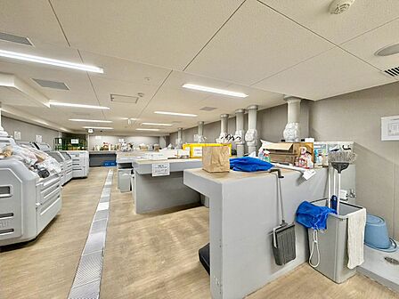 ゴミ置場。綺麗に管理されております。