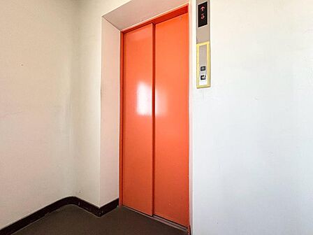 エレベーター完備のため荷物が多くなっても安心。