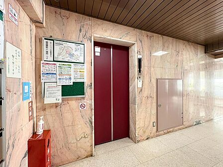 エレベーター完備のため荷物が多くなっても安心。