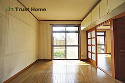 居間