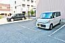 駐車場：駐車場は立体と平面の2種類あります