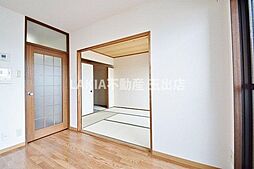 居間