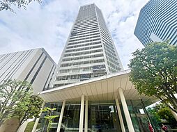 未来も機能もすべてを美しく融合。日常をアーティスティックに飾る快適な住空間を創造します。