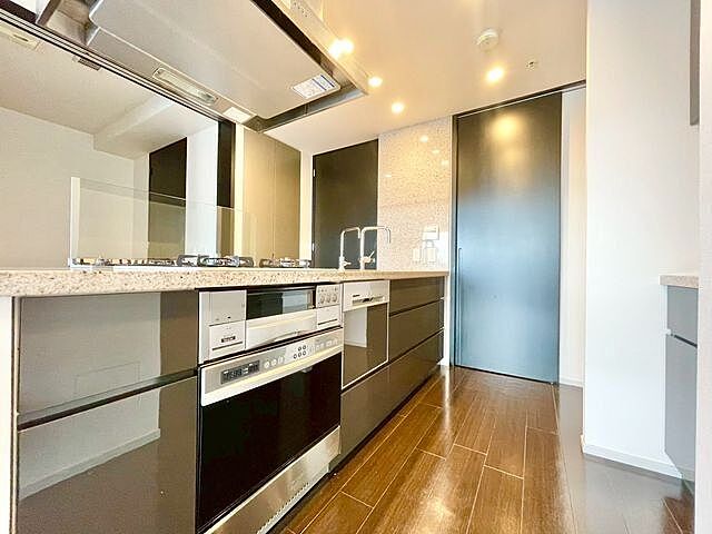 キッチン ザ・パークハウス西麻布レジデンス 21階/-