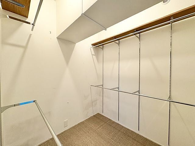 収納 シャトレー代々木 4階/-