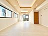 室内：日々の暮らしの中で便利さや快適さ、安らぎを感じていただけるような、住まいに求める洗練された機能付。