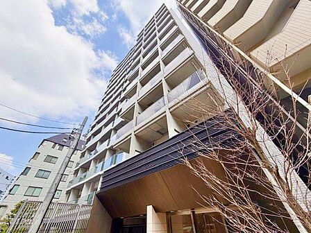 おしゃれな雰囲気や自然の潤い、親しみやすさといった個性を、街に新たな価値をもたらし続けてくれます。