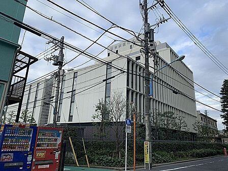 東京医科大学病院 270m