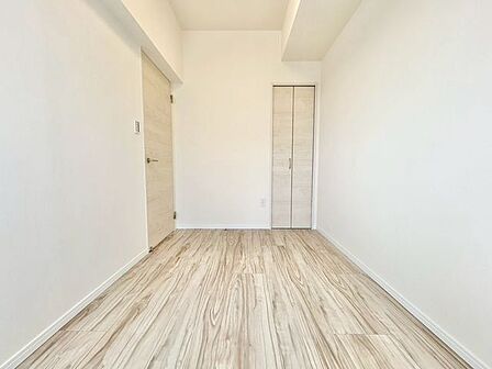 シンプル・イズ・ベストが基本。プレーンな空間を自分好みに。いつまでも快適に暮せる住まいへ。