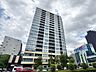 外観：ショッピングはもちろん、自然にも恵まれた住環境で、充実の休日ライフを楽しめます。
