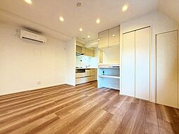 豊かな居住性と、クオリティが見事に調和した住空間は、住まうことの喜びを感じさせてくれます。