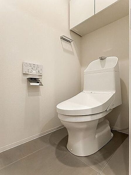 毎日使う場所だからこそ、使い勝手を考慮しました。落ち着いた空間で安らぎのひとときを。