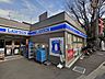 周辺：ローソン神楽坂駅北店 400m