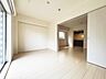 寝室：一日の中で多くの時間を過すことになる住まいだからこそ、いつも穏やかな空間であるように心掛けています。