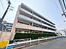 外観：上質な空間を予感させてくれる落ち着きある佇まい。