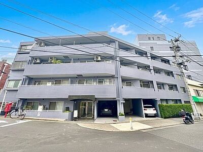 外観:流行に左右されず、将来にわたって価値が継続する「上質」な佇まい。(空の加工を生成AIで行っています) 外観:流行に左右されず、将来にわたって価値が継続する「上質」な佇まい。(空の加工を生成AIで行っています)