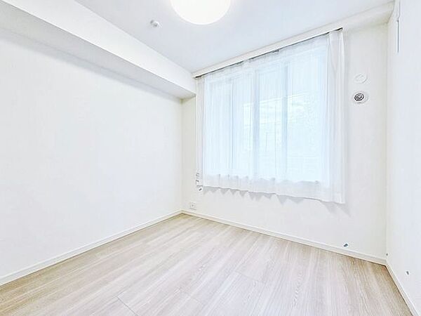 洋室を拡大表示