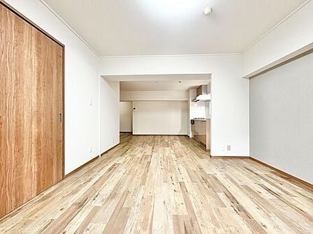 豊かな居住性と、クオリティが見事に調和した住空間は、住まうことの喜びを感じさせてくれます。