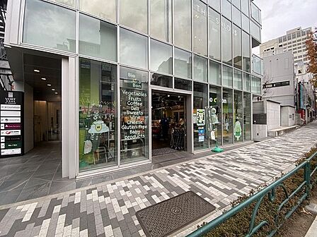 ビオセボン外苑西通り店 350m