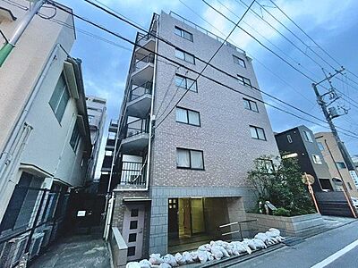 外観:明るさとぬくもりを感じる、落ち着いた佇まい。ずっと色あせない、愛情の持てる外観。 外観:明るさとぬくもりを感じる、落ち着いた佇まい。ずっと色あせない、愛情の持てる外観。