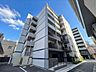 外観：陽射しとともに、少しづつ装いを変える街の景観から、この街ならではの美しい風景とここから紡がれる物語。（空の加工を生成AIで行っています）