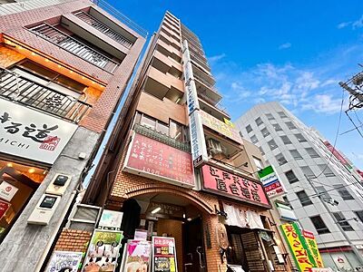 外観：流行に左右されず、将来にわたって価値が継続する「上質」な佇まい。