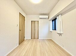 寝室の画像