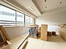 室内：リビング（リノベーション中）