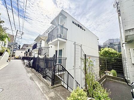 時の流れと共に魅力が深まった外観は、やすらぎ感と上質感を演出します。