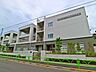 周辺：世田谷区立世田谷中学校 1000m