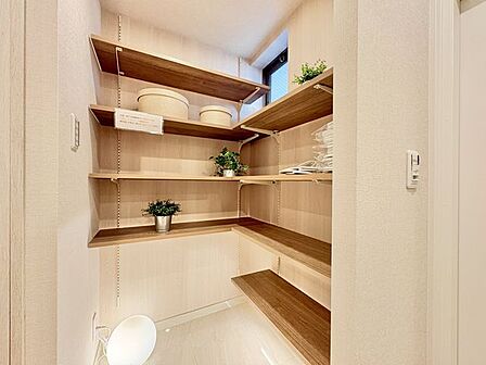 シューズインクローゼット付!靴集めが趣味の方にオススメです。