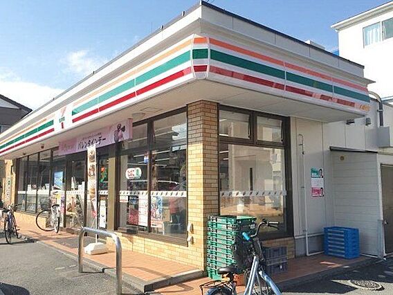 セブンイレブン...