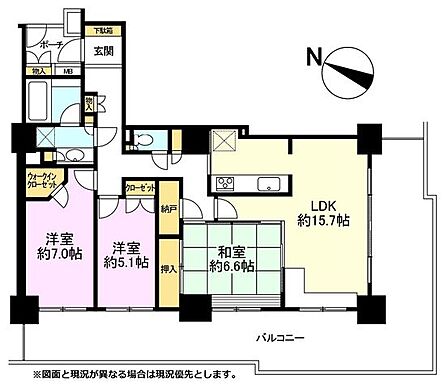25階部分ならではの眺望が楽しめる、南西角部屋の日当り良好な室内。内装リフォーム済のキレイで明るいお部屋です。