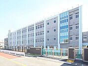 川口市立幸並中学校 徒歩22分。 1760m