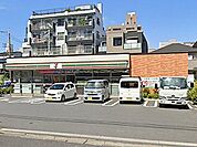 セブンイレブン川口飯塚1丁目店 徒歩2分。 110m