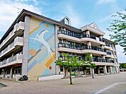 越谷市立出羽小学校 徒歩5分。 400m