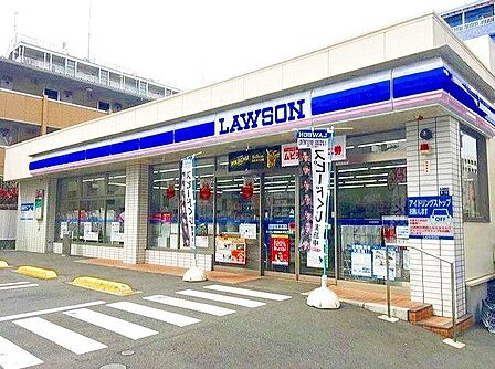 ローソン板橋高島平九丁目店 徒歩1分。 30m