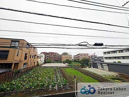 住戸からの眺望。風通しが良く、お洗濯物も早く乾きそうです。毎日のお洗濯が楽しみになりそうです。