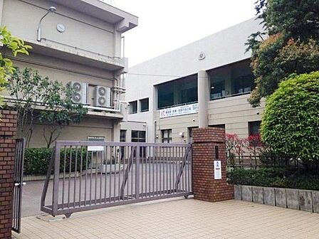 練馬区立中村中学校 徒歩19分。 1450m